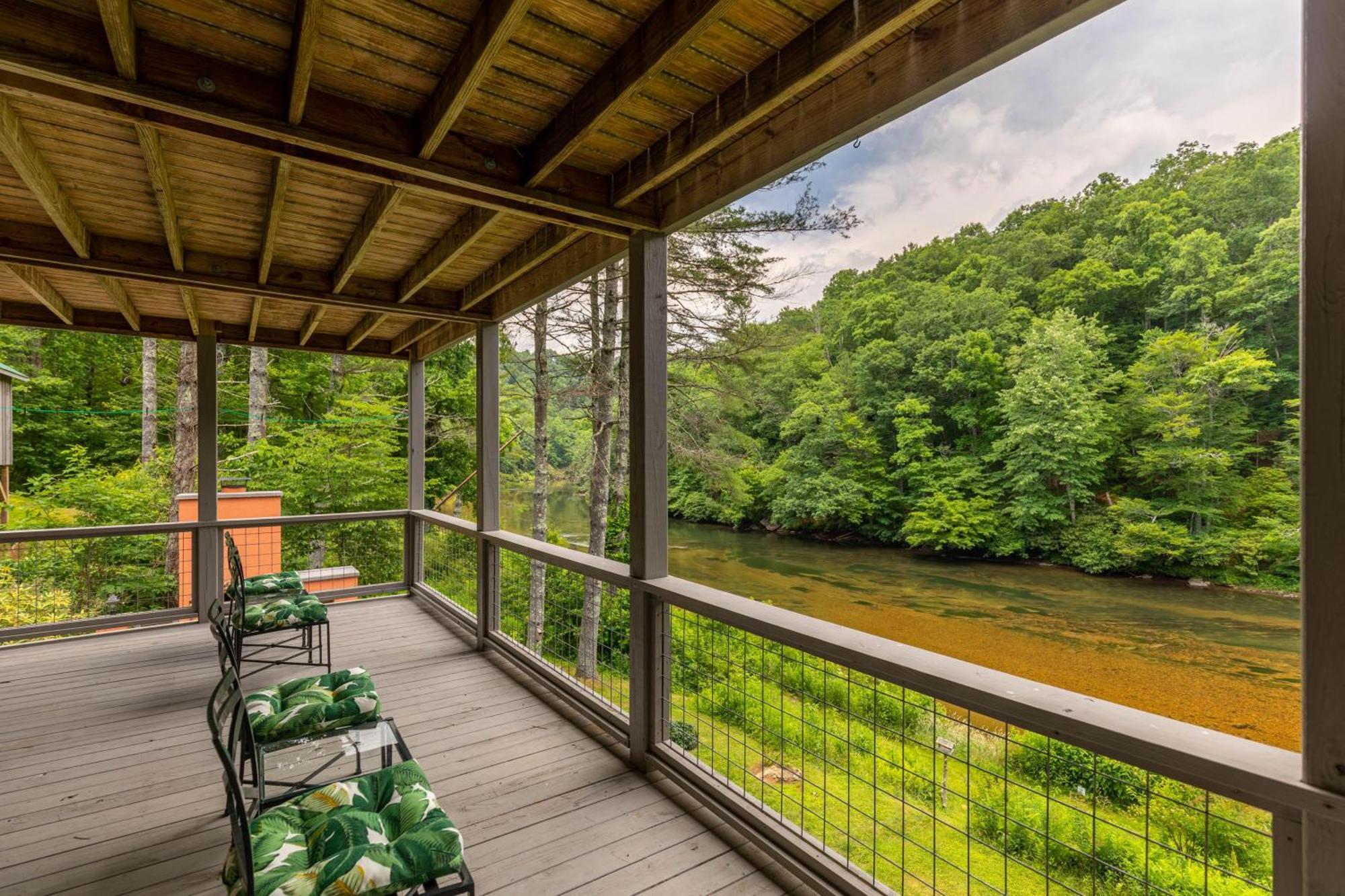 Villa Knotty Pine West Jefferson Exterior foto